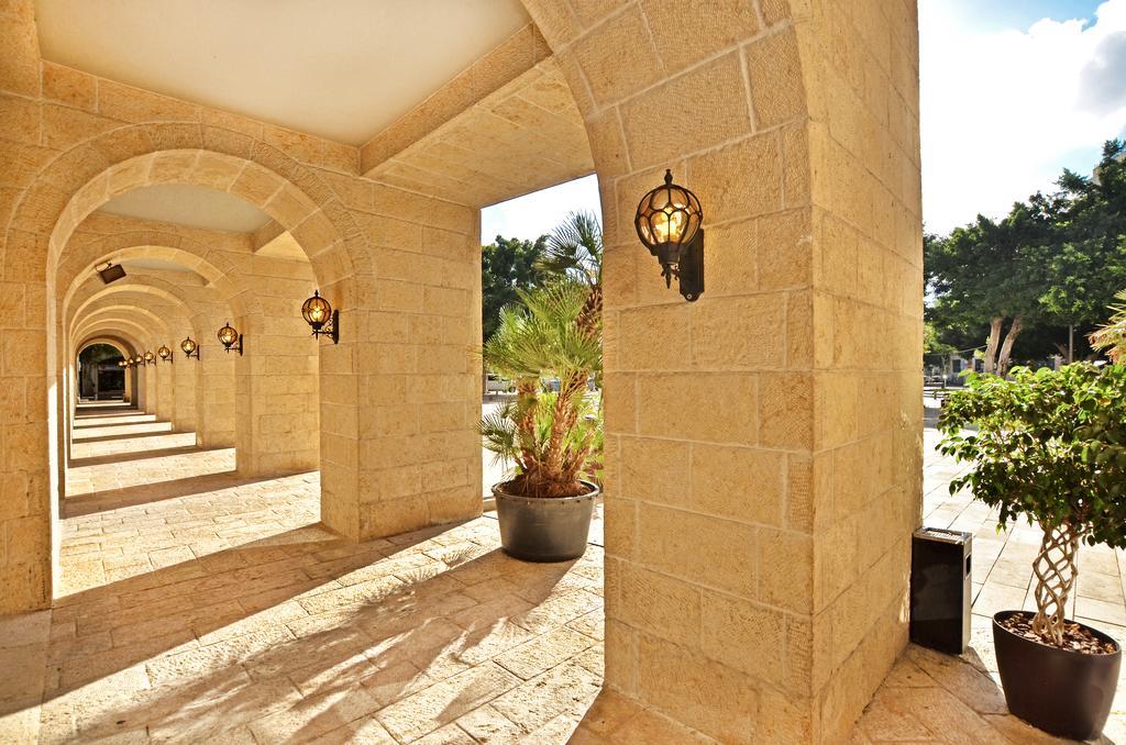 Ruth Daniel Residence Tel Aviv Exteriör bild